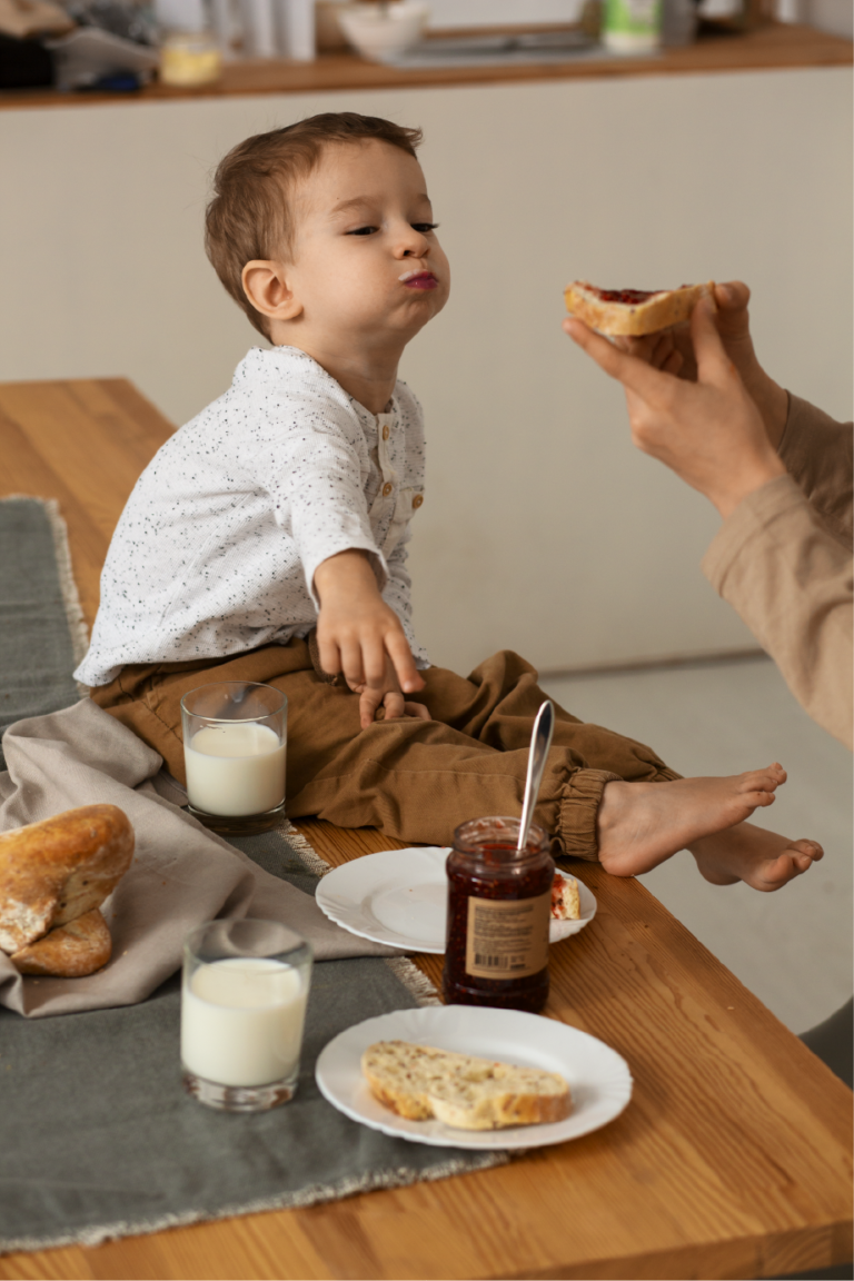 mae pode alimentacao de bebe 6 meses